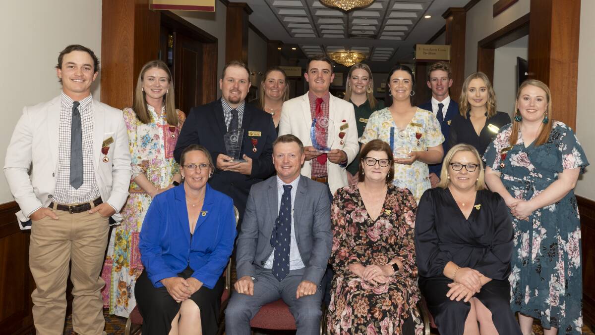 2023 Queensland Rural Ambassador finalists (back row) and judges.