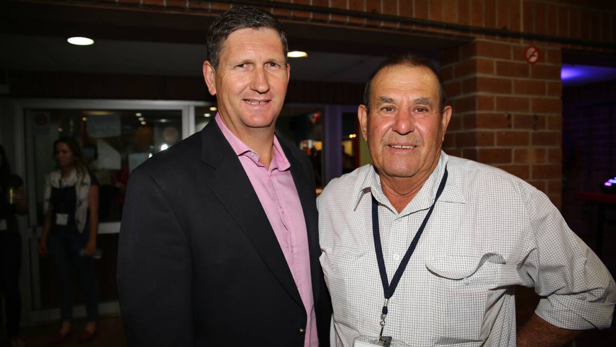 Queensland opposition leader Lawrence Springborg with Queensland Shows president Keith Bettridge, Alpha, at the state body’s biennial conference. Picture: Andrea Crothers.
